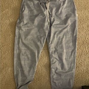 WoMen's Gray Jogger Pants small Vuori